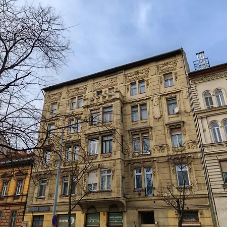 アパート Goldcentral Danube-private Terrace-convenient Location ブダペスト