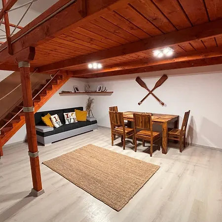 Goldcentral Danube-private Terrace-convenient Location * ブダペスト
