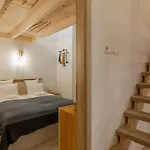 Apartman Goldcentral Danube-private Terrace-convenient Location