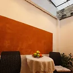 Apartment Goldcentral Danube-private Terrace-convenient Location Budapest