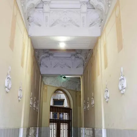 Goldcentral Danube Apartment Budapest