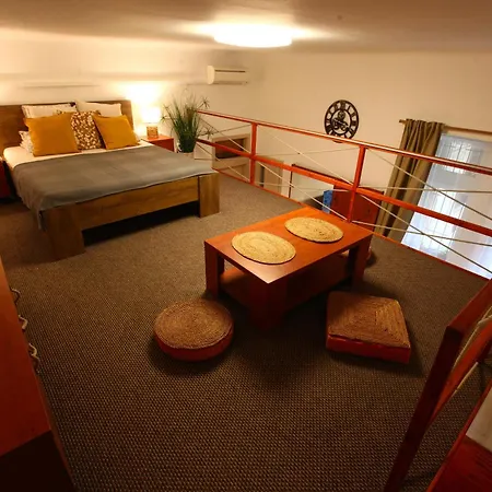 Goldcentral Danube Apartment Budapest