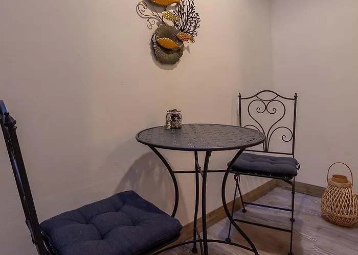 Goldcentral Danube-private Terrace-convenient Location