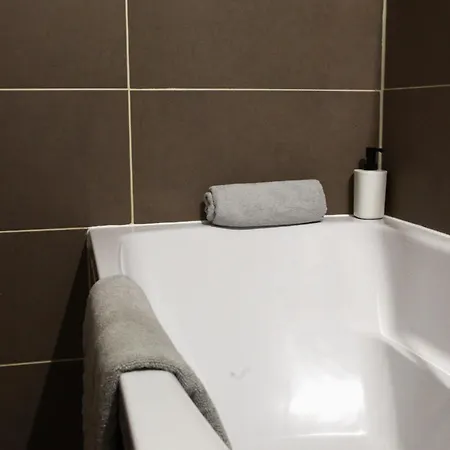 Goldcentral Danube-private Terrace-convenient Location Будапешт