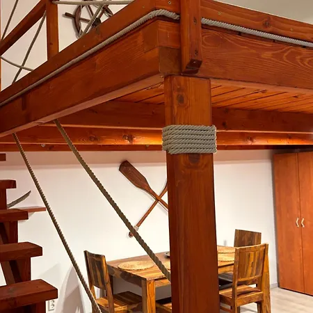 דירה Goldcentral Danube-private Terrace-convenient Location בודפשט