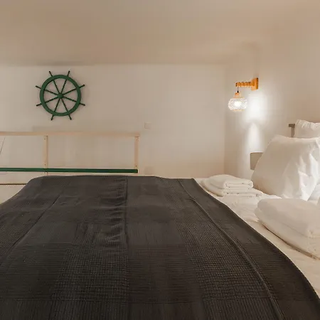 Goldcentral Danube-private Terrace-convenient Location