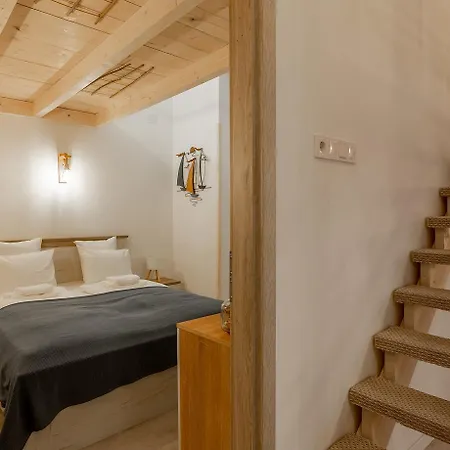 Διαμέρισμα Goldcentral Danube-private Terrace-convenient Location